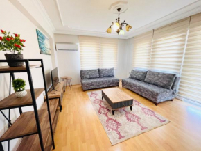 Pleasant and Central Flat with Jacuzzi and Private Pool in Fethiye